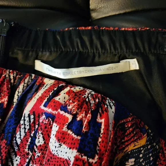 Twelfth Street By Cynthia Vincent Strapless Dress Size 6 Red Black Blue Multi - Picture 5 of 8